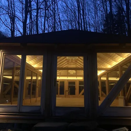 Chalet Voronins Retreat House