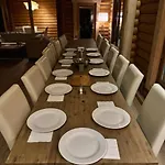 Voronins Retreat House Chalet *