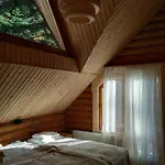 Chalet Voronins Retreat House Lumshory
